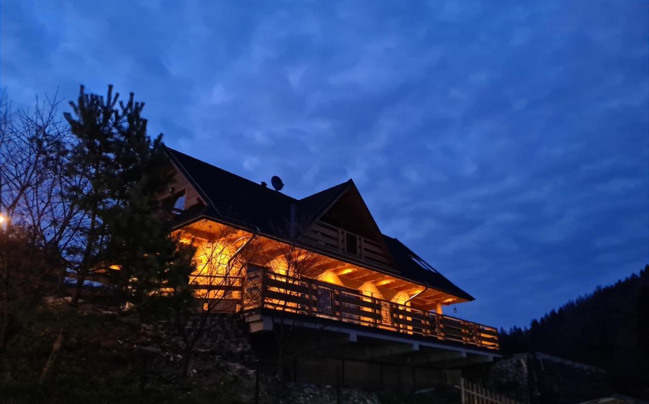 Domek Goralski Nad Czorsztynem - Dom Z Widokiem Kluszkowce Dış mekan fotoğraf